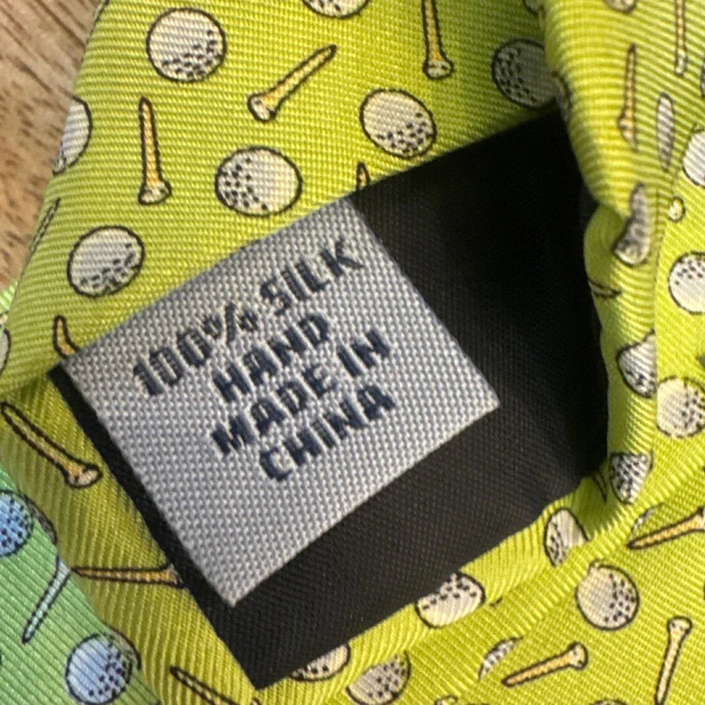 Sero New England Classics Mens Silk Tie Lime Green Golf Balls Tees Novelty Print